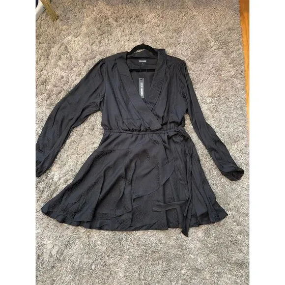 Steve Madden Women's L Black Shiny Leopard Faux Wrap Dress Knee Length - Picture 10 of 13